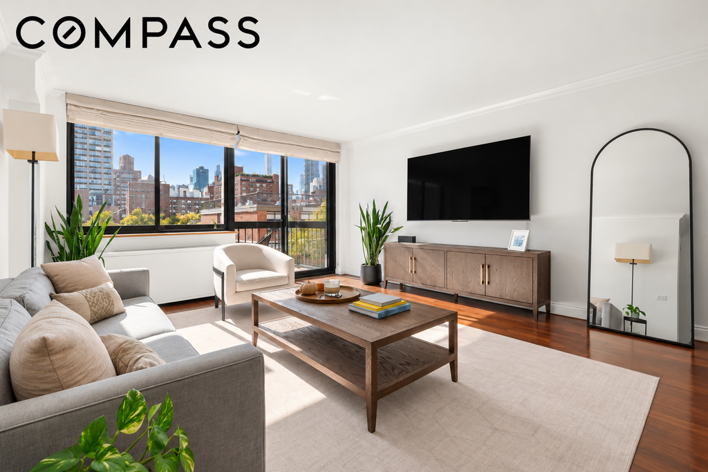 330 East 75th Street, Unit 14E photo 3