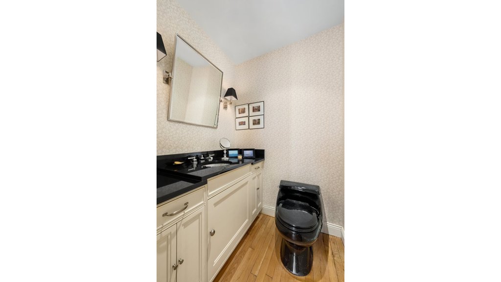 641 Fifth Avenue, Unit 41F photo 5