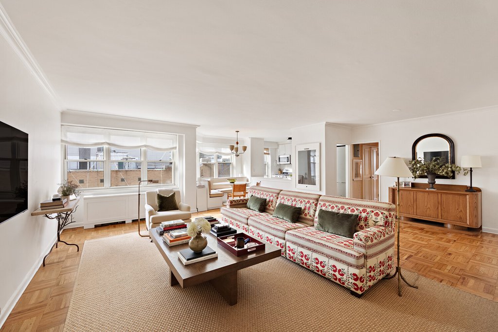 205 East 63rd Street, Unit 8D
