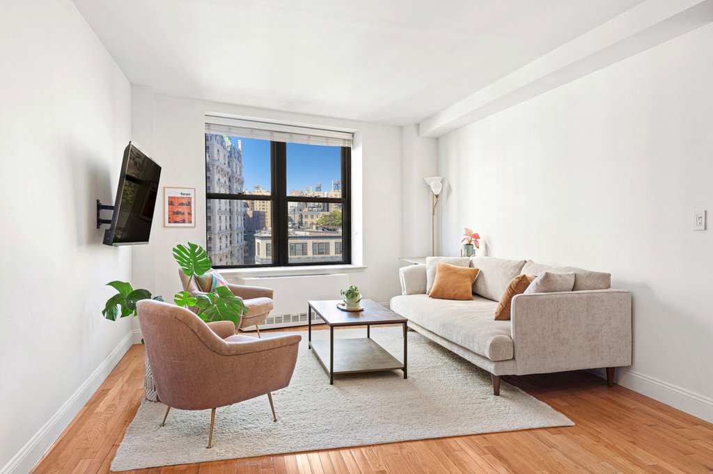 201 West 74th Street, Unit 9K