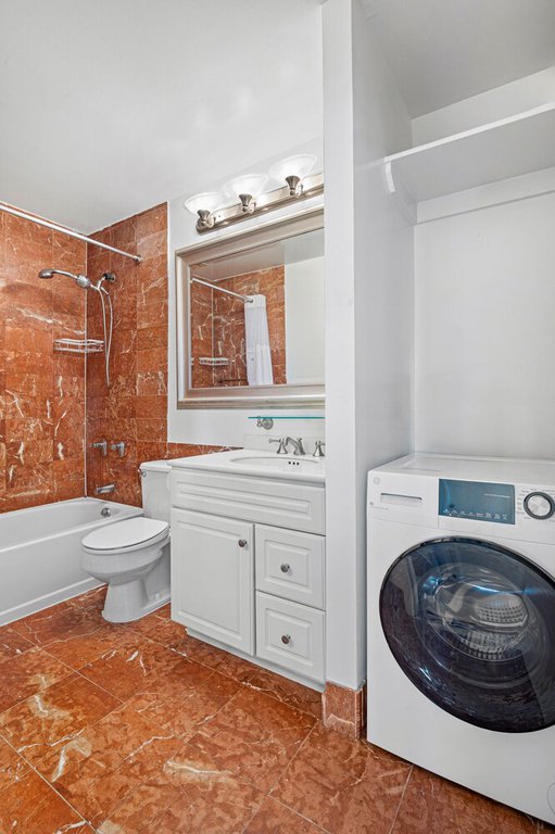 201 West 74th Street, Unit 9K photo 5