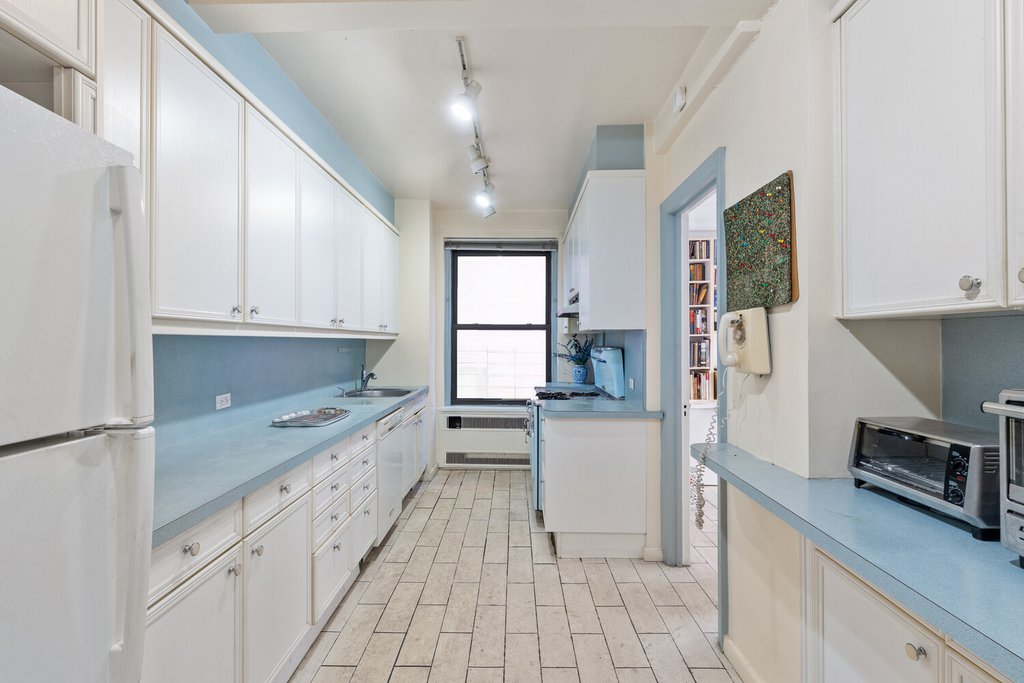 40 East 88th Street, Unit 6E photo 8