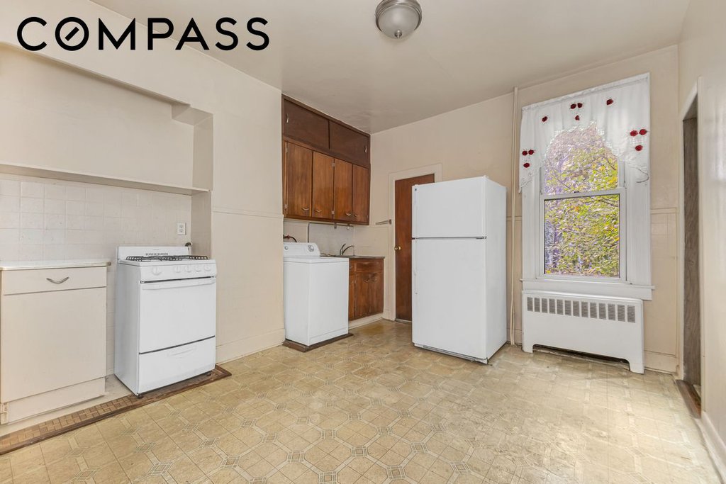 39-41 24th Street – For Sale photo 5