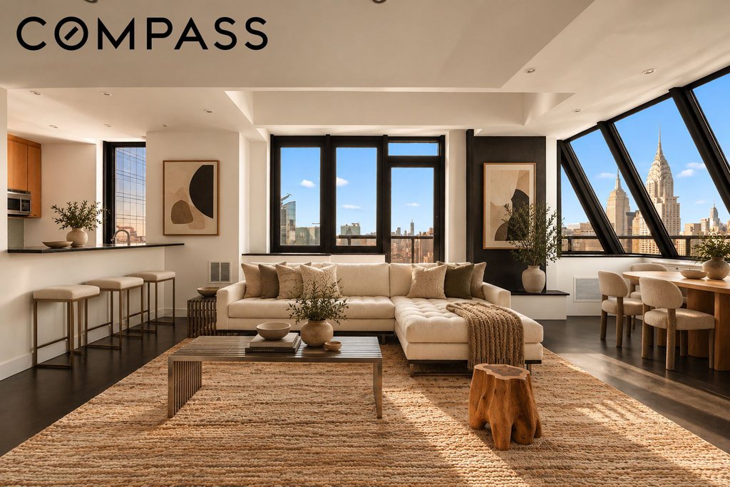 100 United Nations Plaza, Unit PH52A