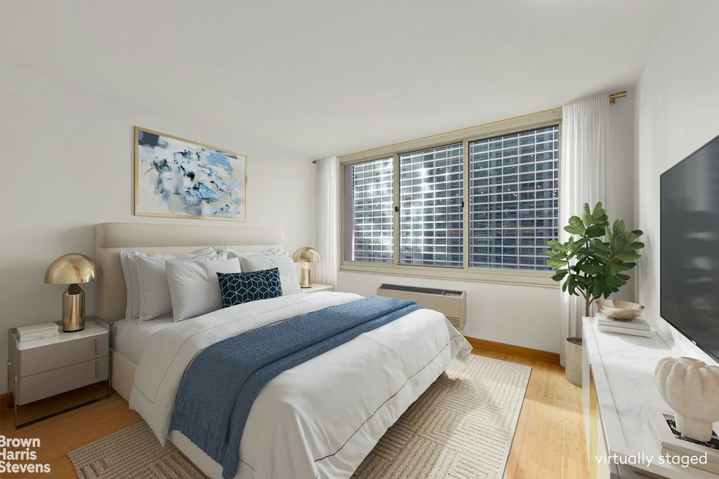 333 East 45th Street, Unit 7B photo 4