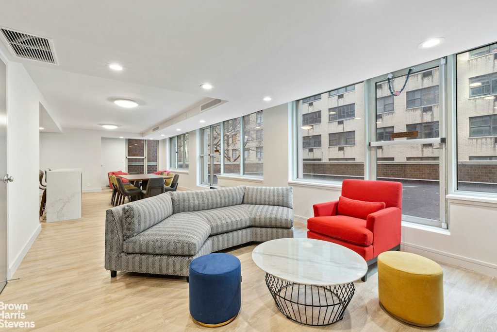 333 East 45th Street, Unit 7B photo 12
