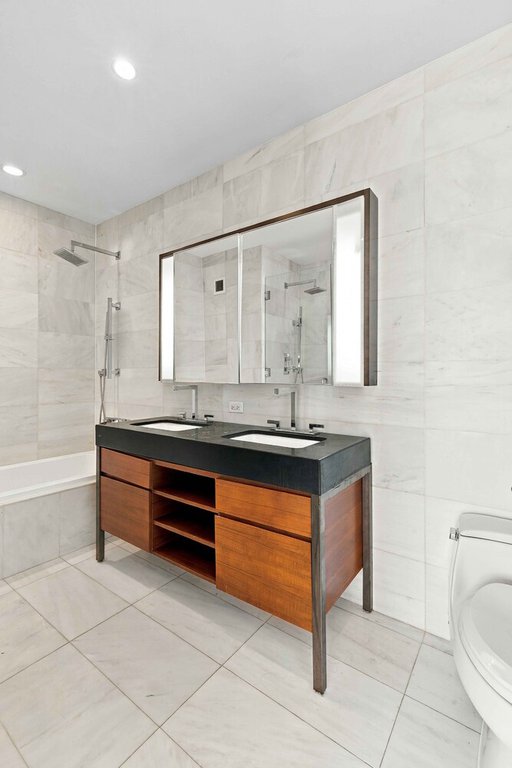 75 Wall Street, Unit 38A photo 5
