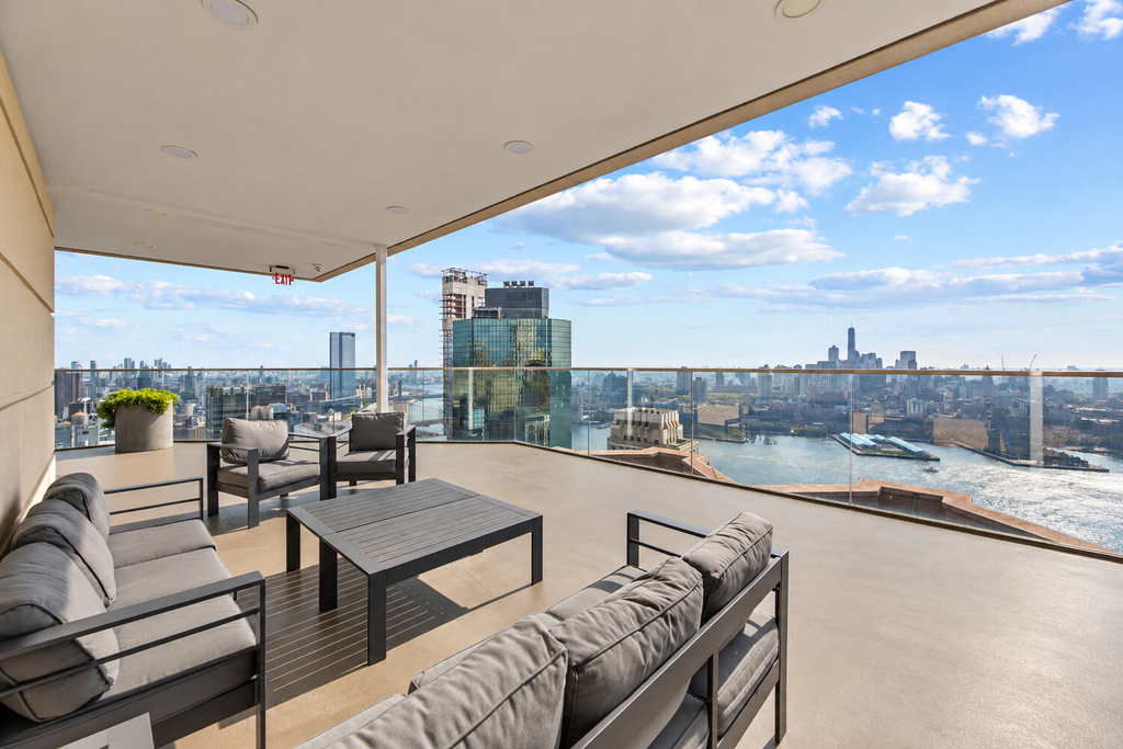 75 Wall Street, Unit 38A photo 13