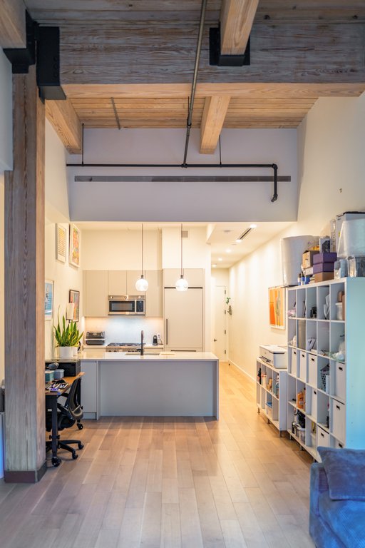 710 Metropolitan Avenue, Unit 1E