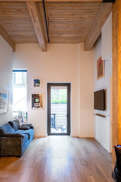 710 Metropolitan Avenue, Unit 1E photo 2