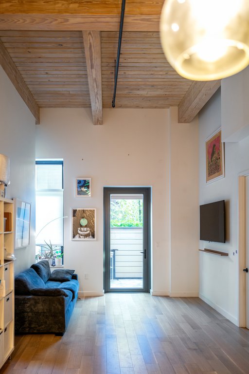 710 Metropolitan Avenue, Unit 1E photo 3