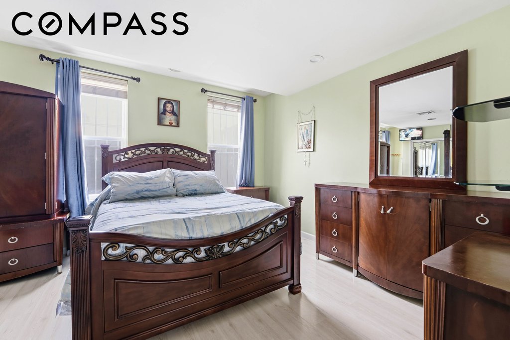 125 Linden Street – For Sale photo 13