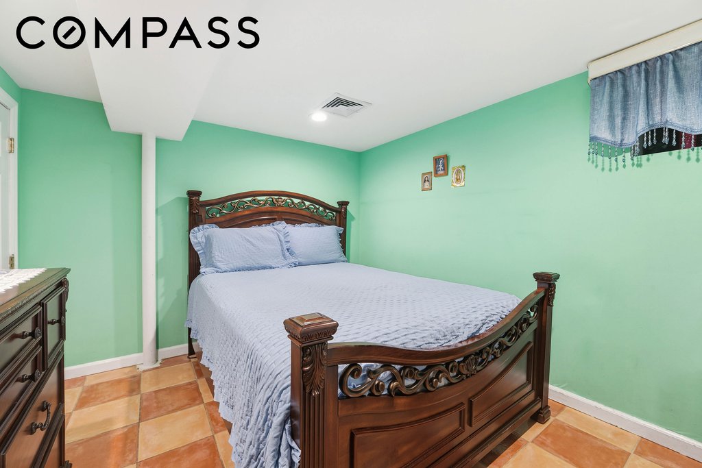 125 Linden Street – For Sale photo 17