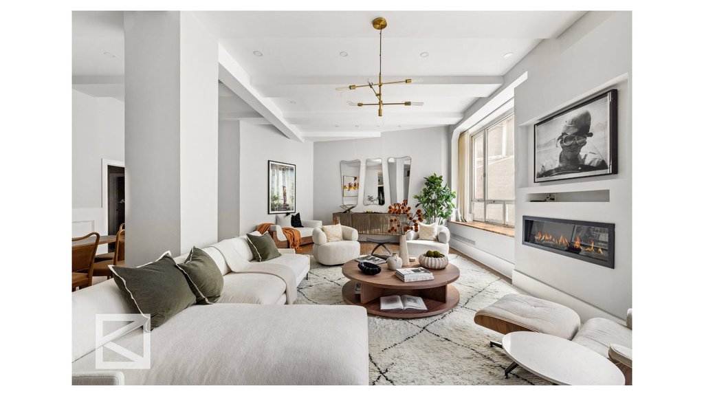 21 East 22nd Street, Unit 2DE photo 2