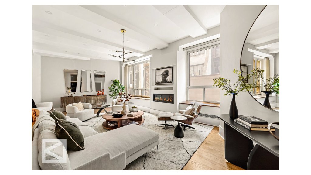 21 East 22nd Street, Unit 2DE photo 4
