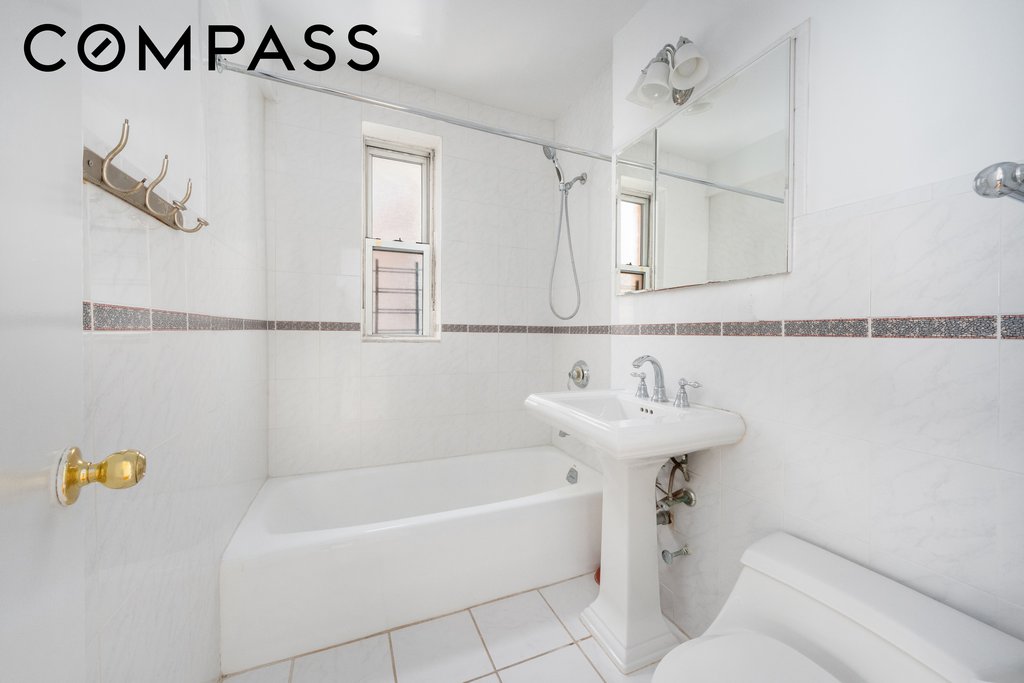 67-38 108th Street, Unit B46 photo 8