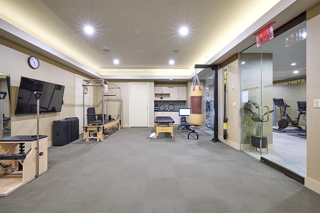 845 United Nations Plaza, Unit 23G photo 13