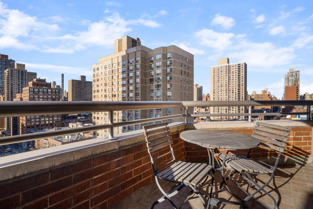 apartment image 1