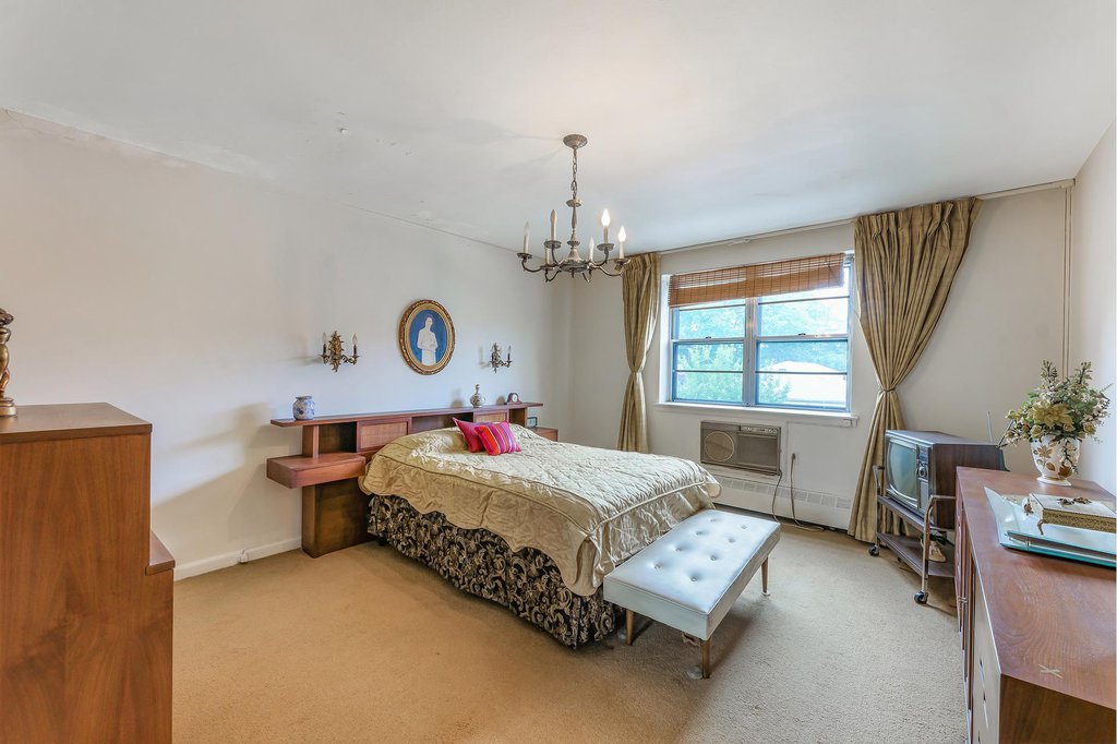 apartment image 1