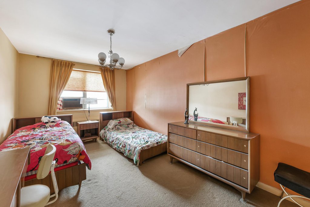 apartment image 1